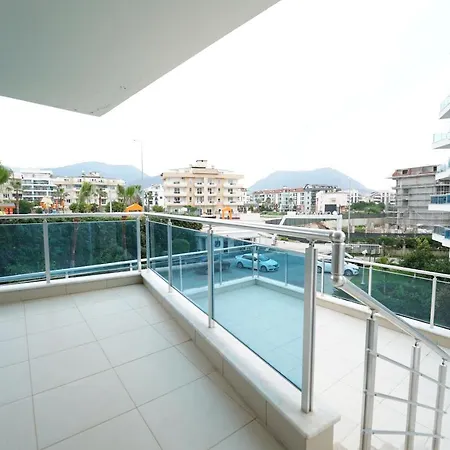 Crystal Nova 1+1 Oba * Alanya